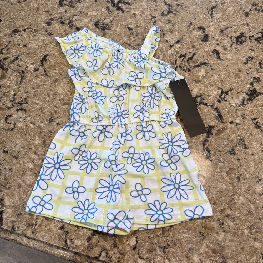 Rompers - Picture 6 of 8